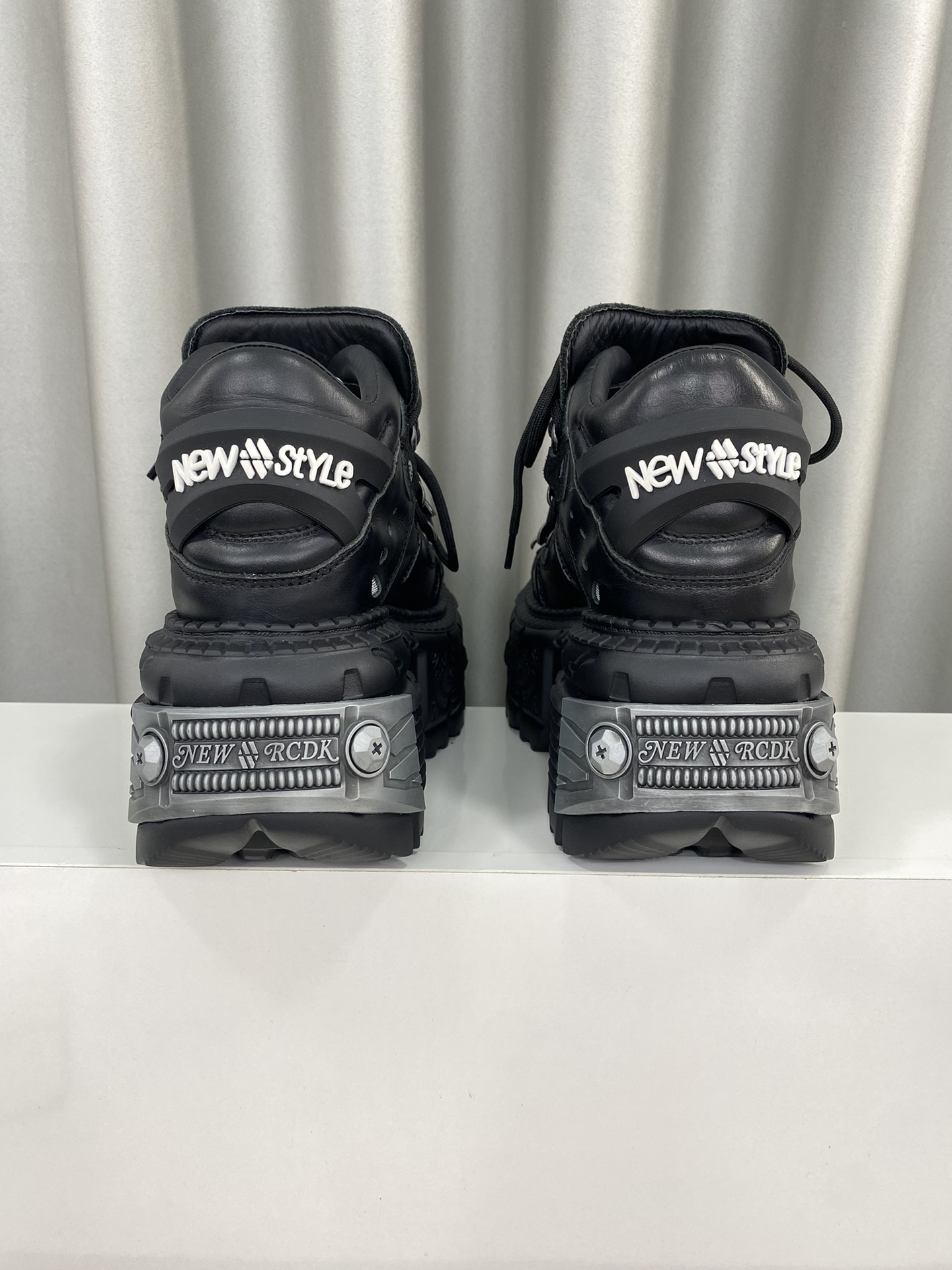 Calvin Klein Male Basic Shoes