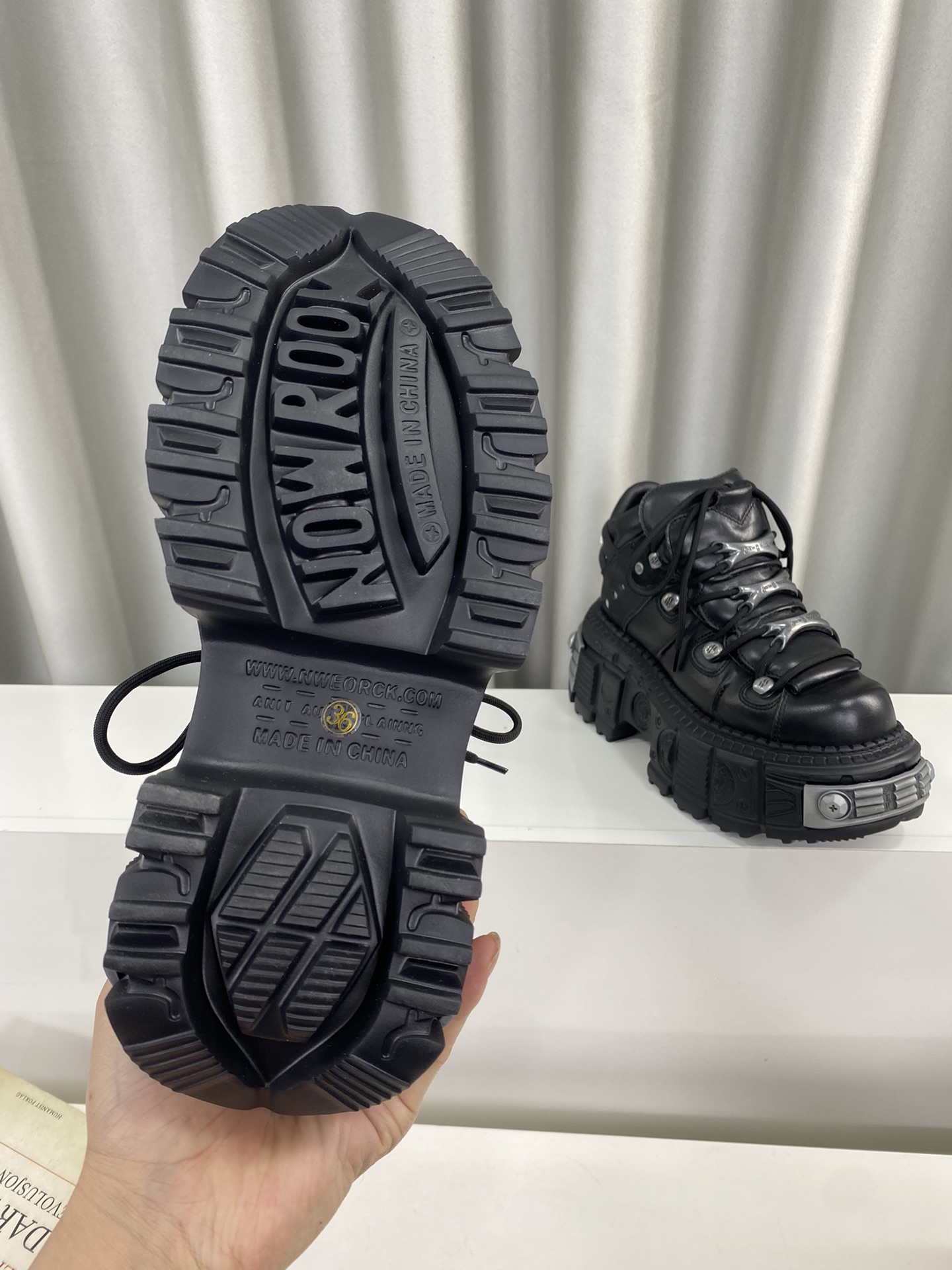 Calvin Klein Male Basic Shoes