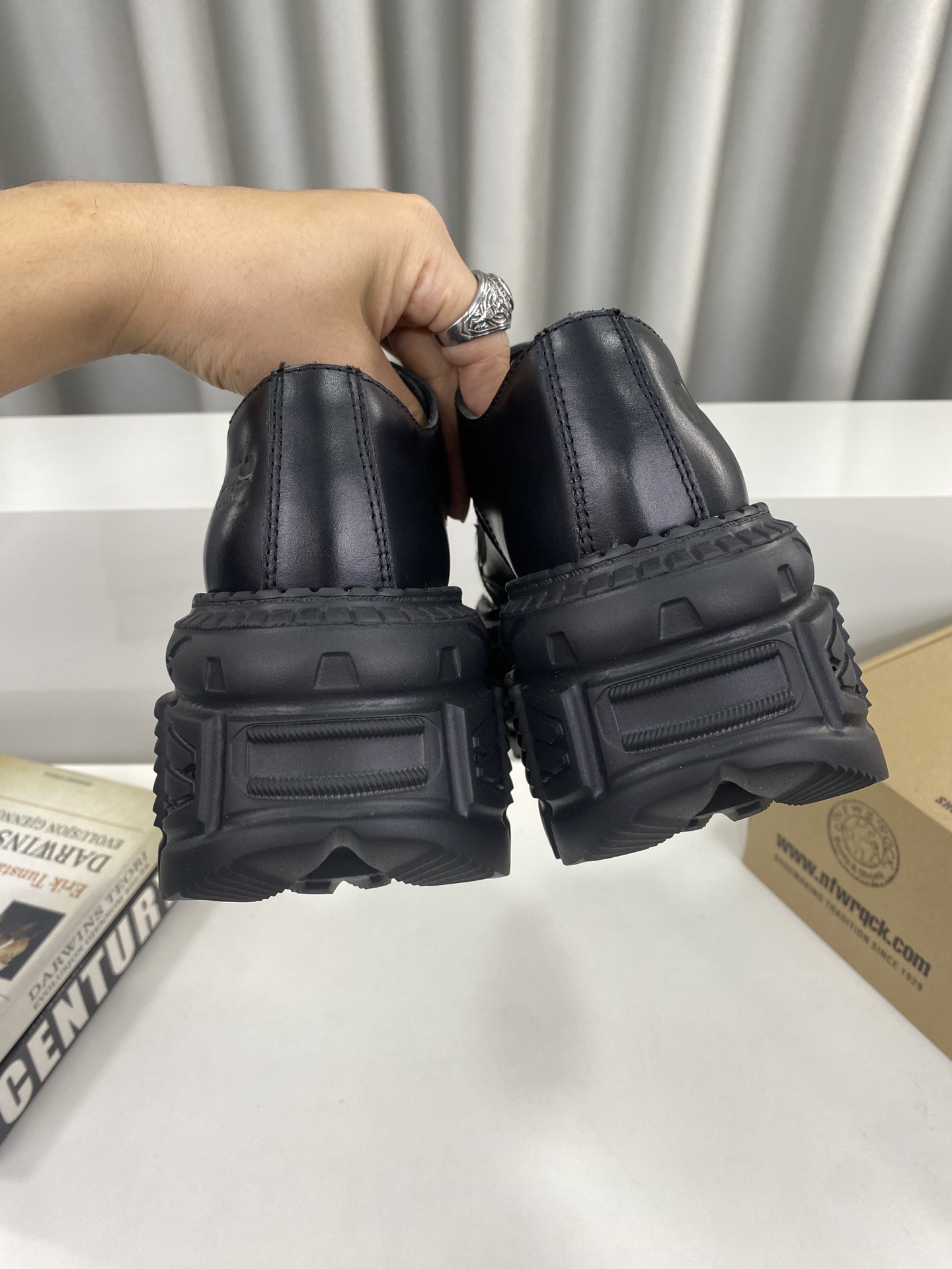 Calvin Klein Male Basic Shoes