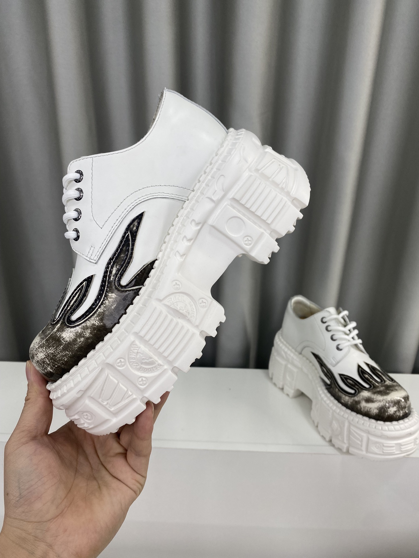 Calvin Klein Male Basic Shoes