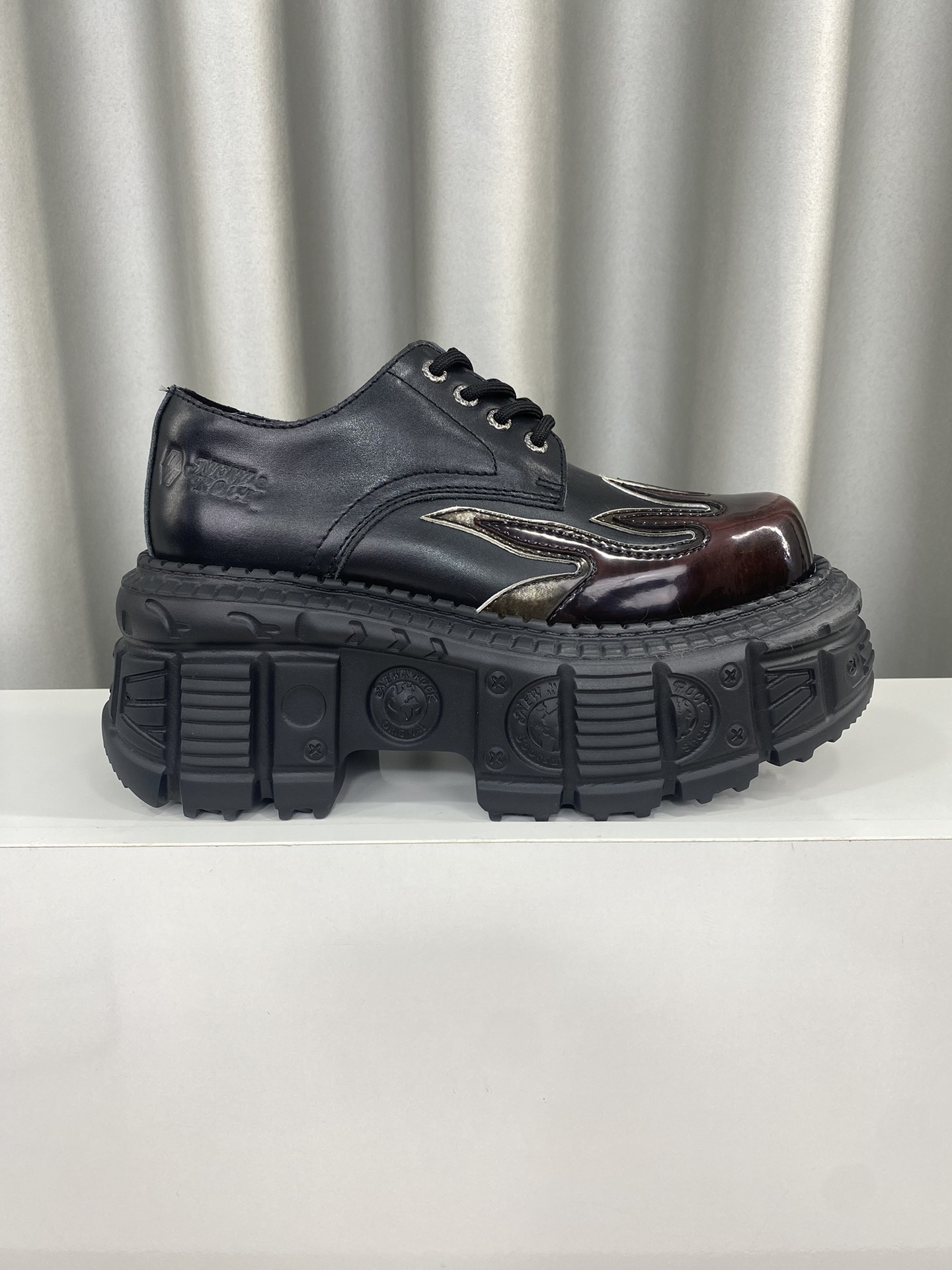 Calvin Klein Male Basic Shoes
