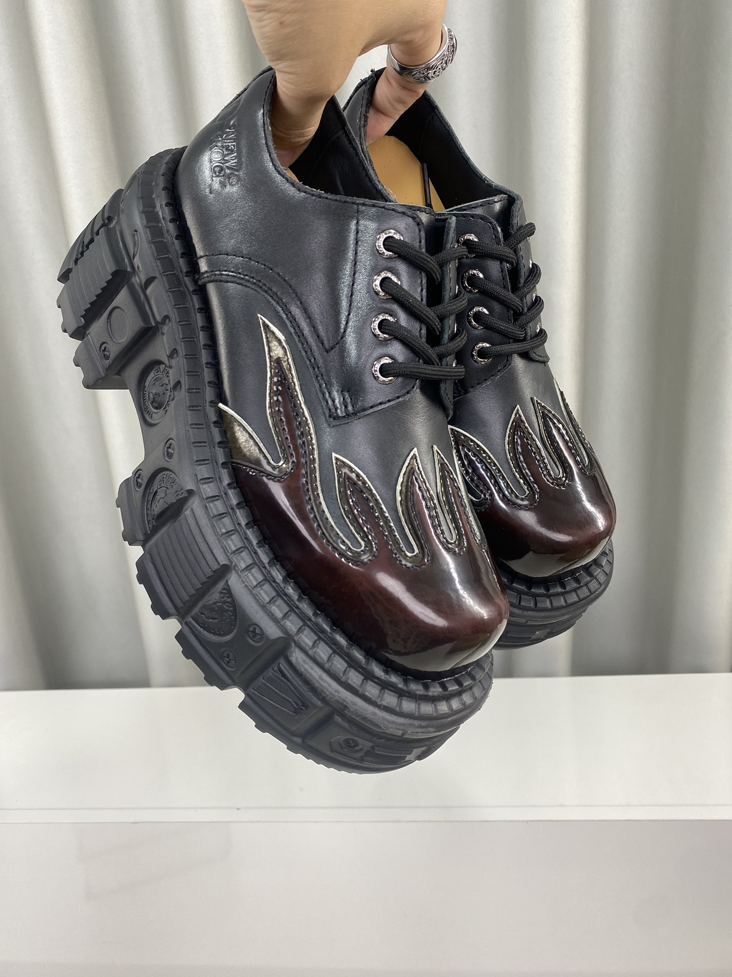 Calvin Klein Male Basic Shoes