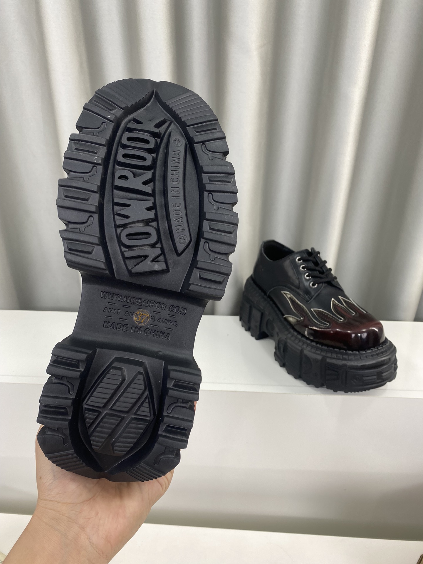 Calvin Klein Male Basic Shoes