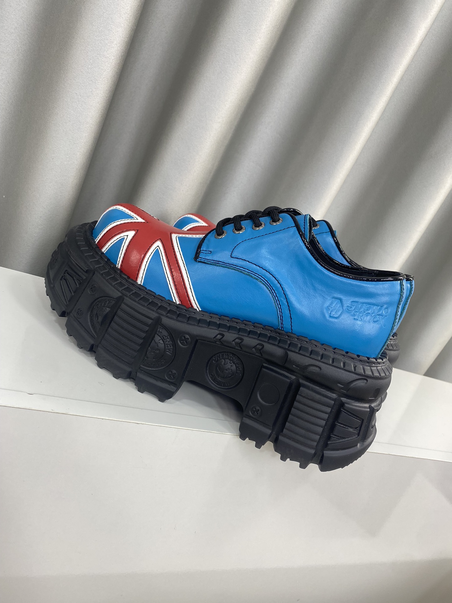 Calvin Klein Male Basic Shoes