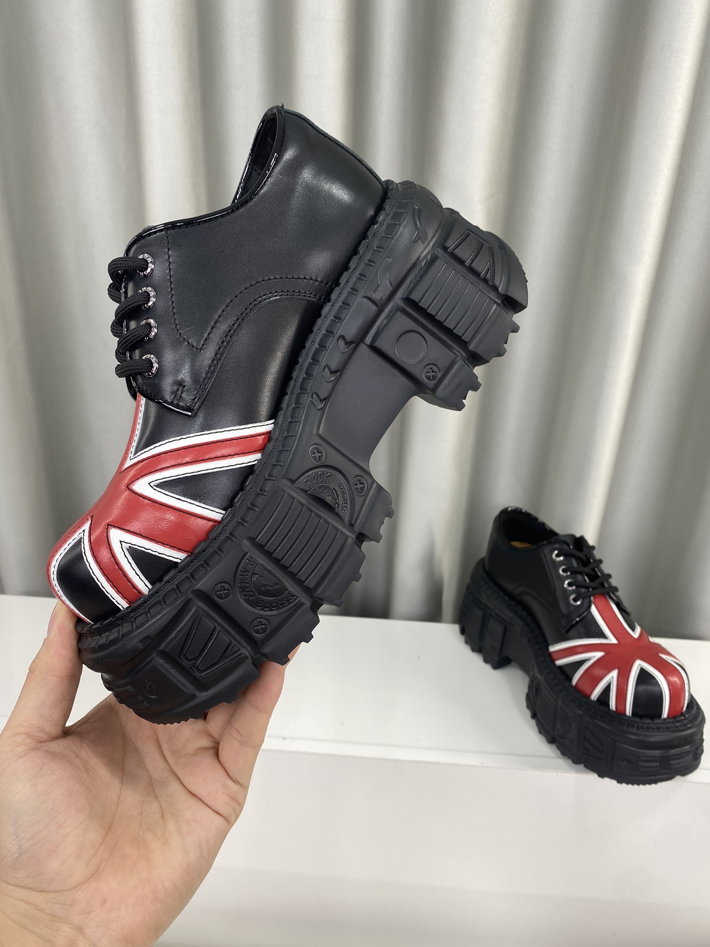 Calvin Klein Male Basic Shoes