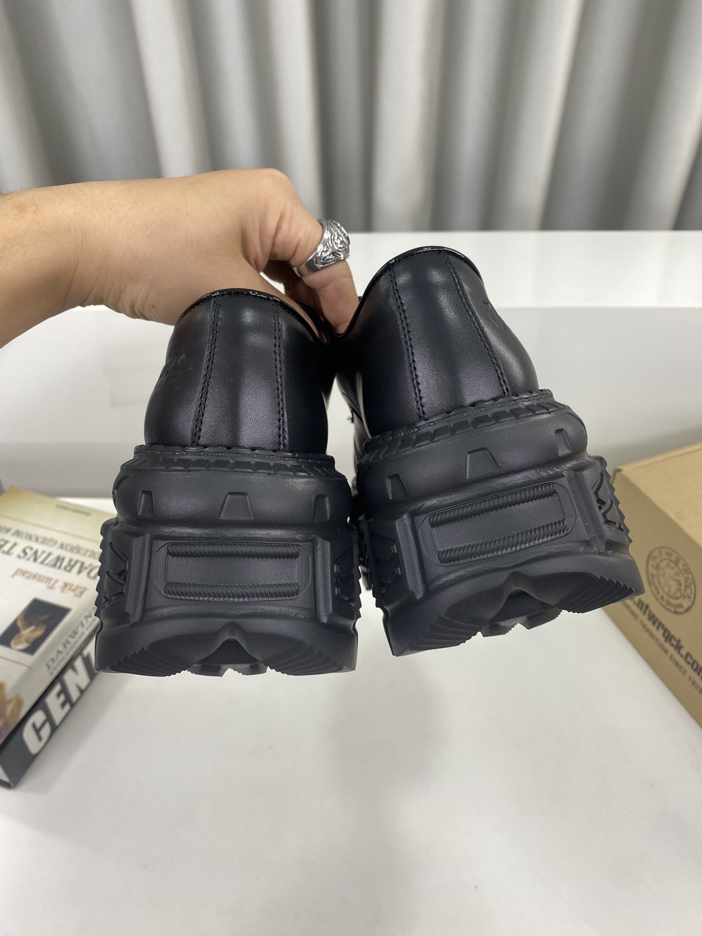 Calvin Klein Male Basic Shoes