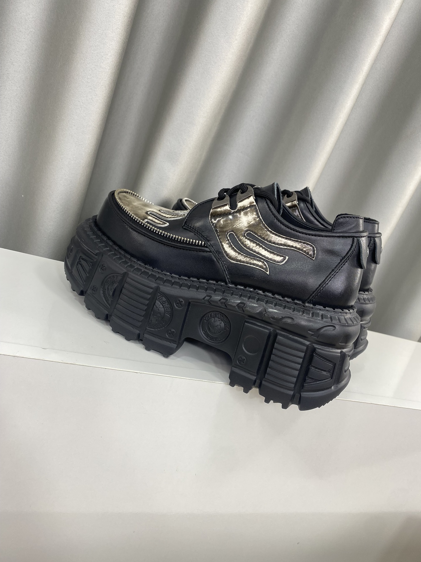 Calvin Klein Male Basic Shoes