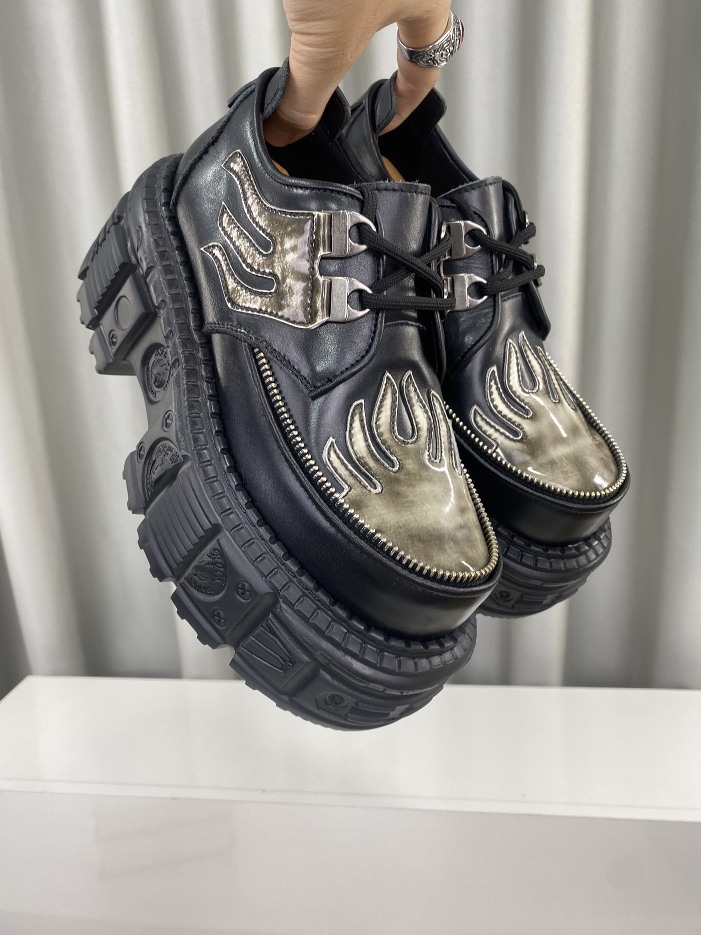 Calvin Klein Male Basic Shoes