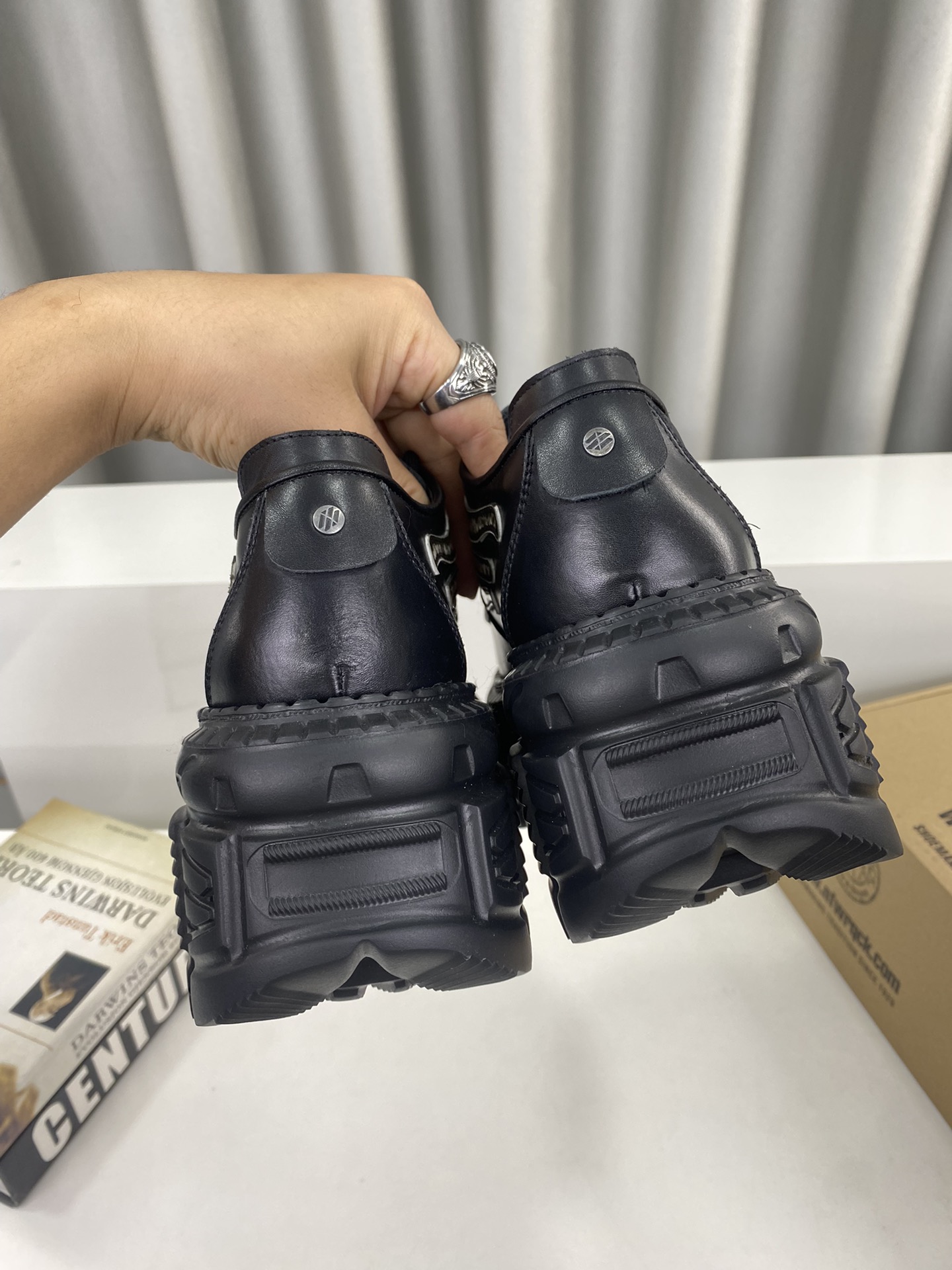 Calvin Klein Male Basic Shoes