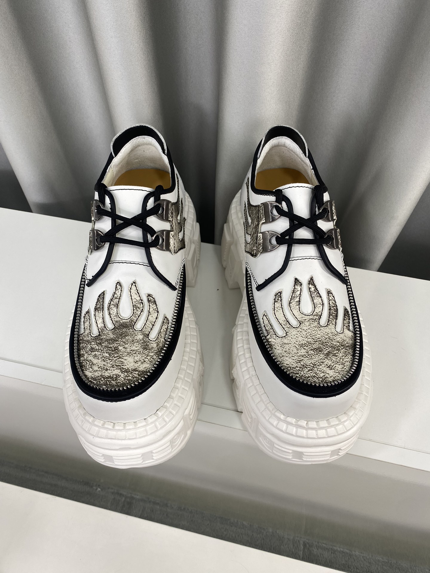 Calvin Klein Male Basic Shoes