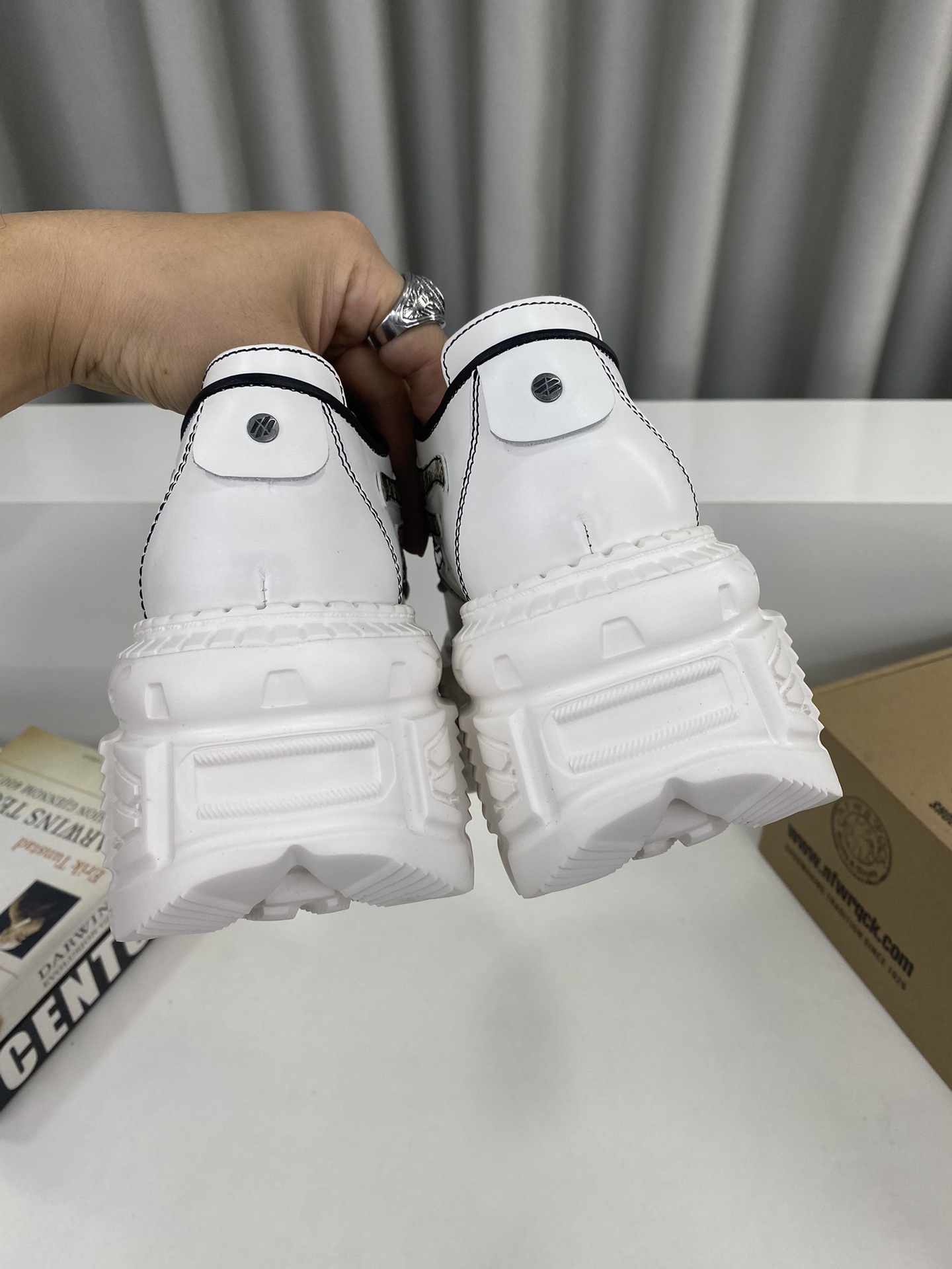 Calvin Klein Male Basic Shoes