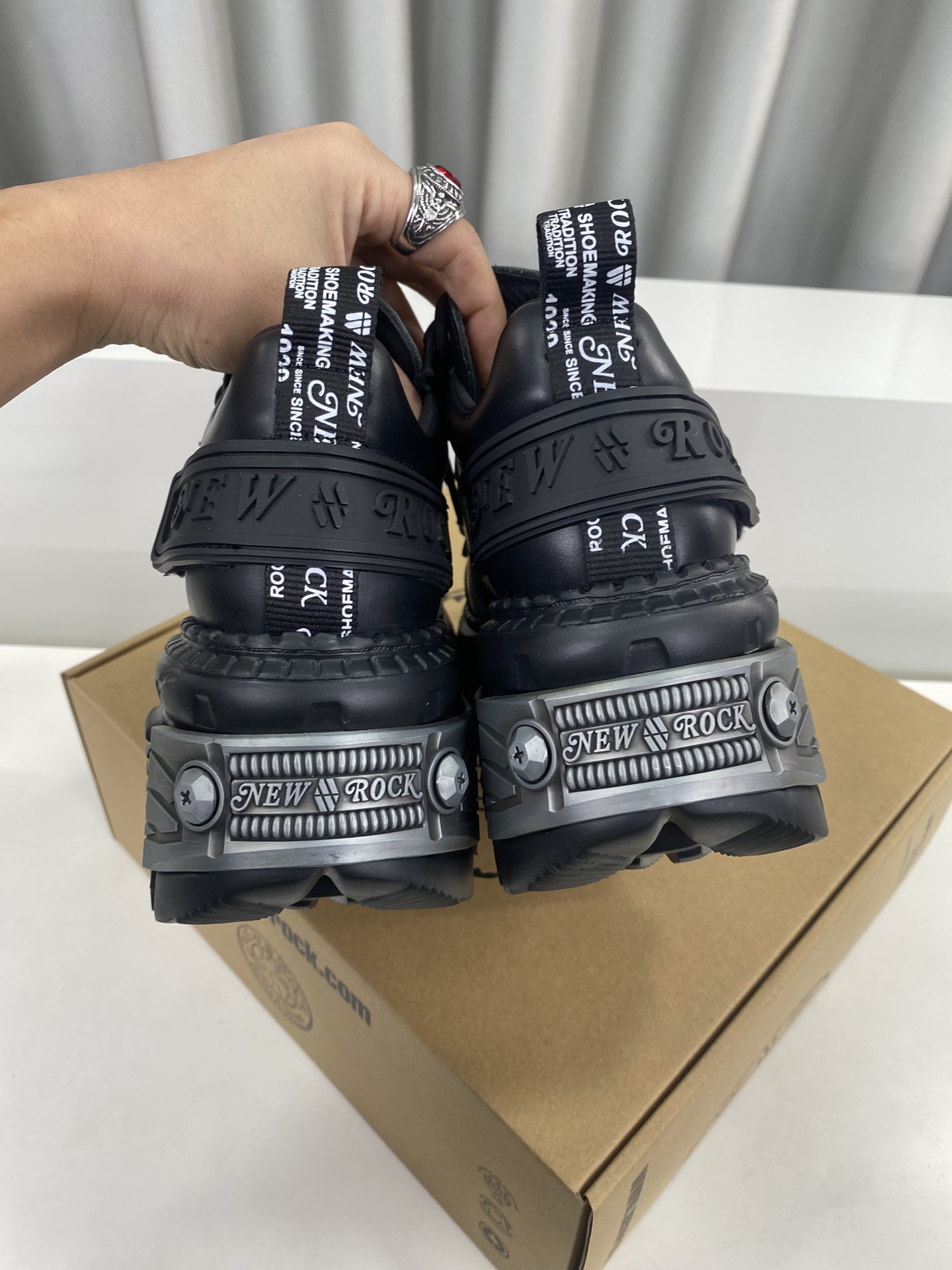 Calvin Klein Male Basic Shoes