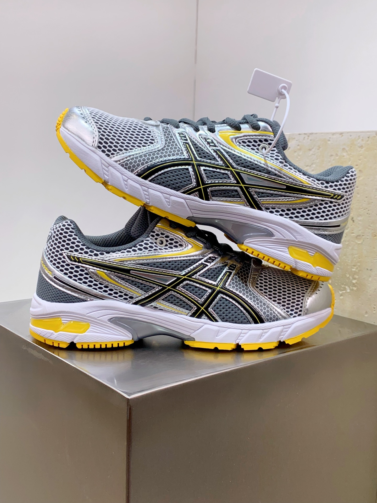 Asics Male Running Shoes Breathable L-s