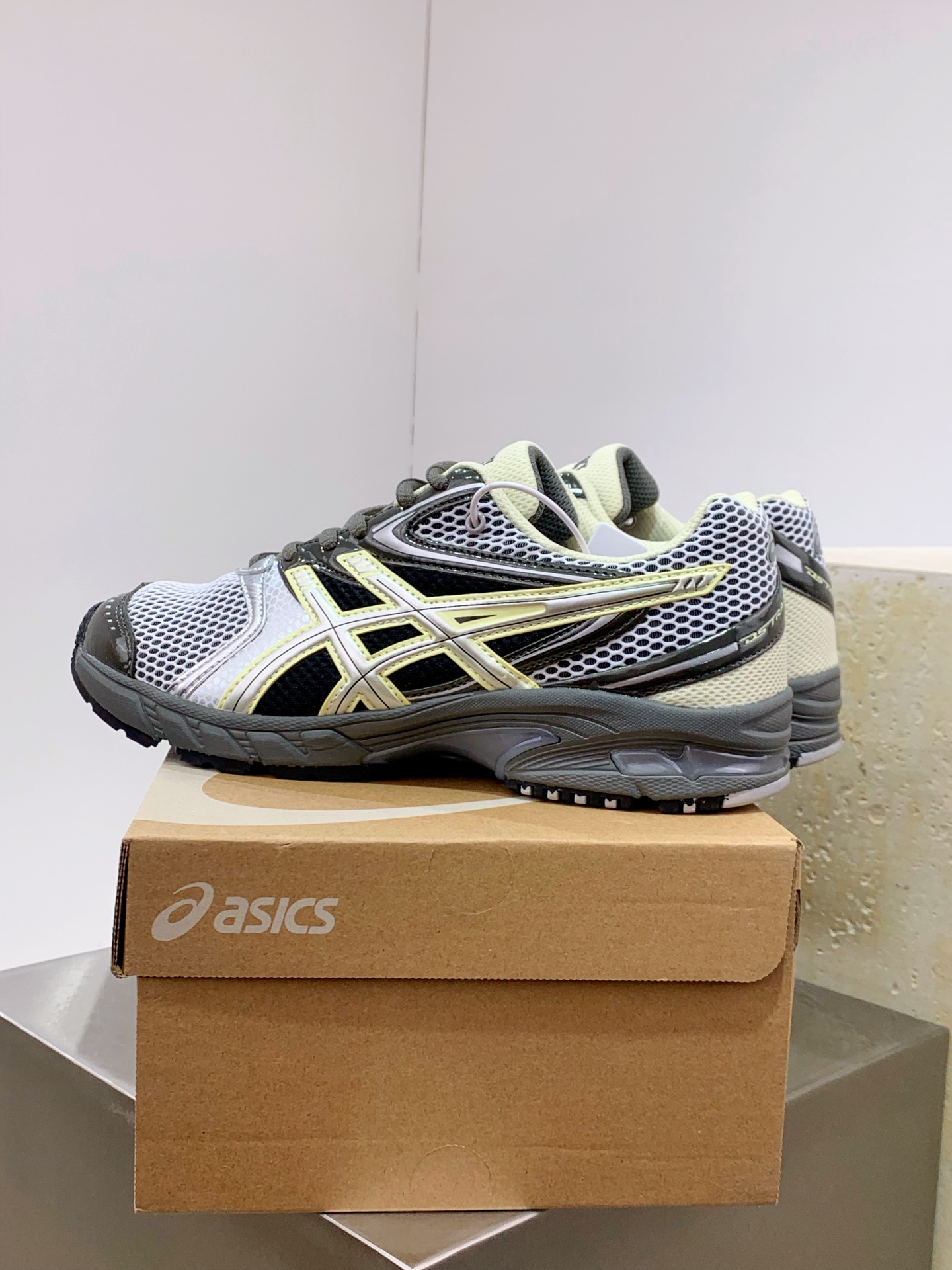 Asics Male Running Shoes Breathable L-s