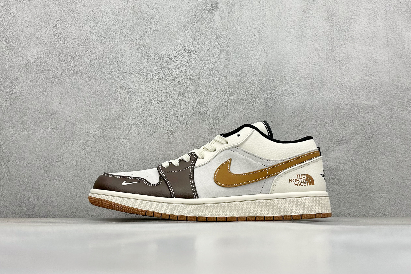 Jordan Nike The North Face Male Basic Shoes White M-l-s