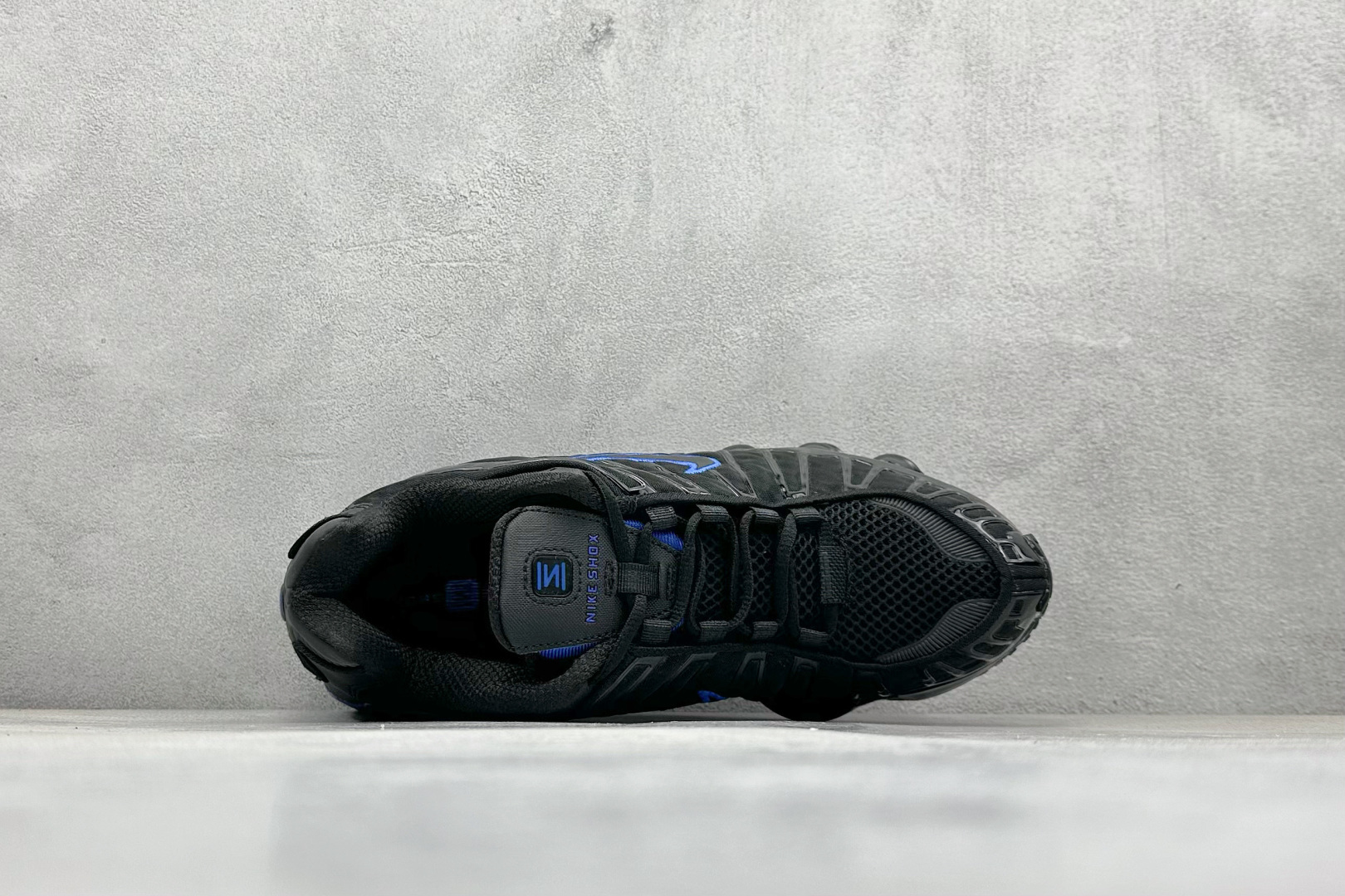 Nike Basic Shoes Gray L-s