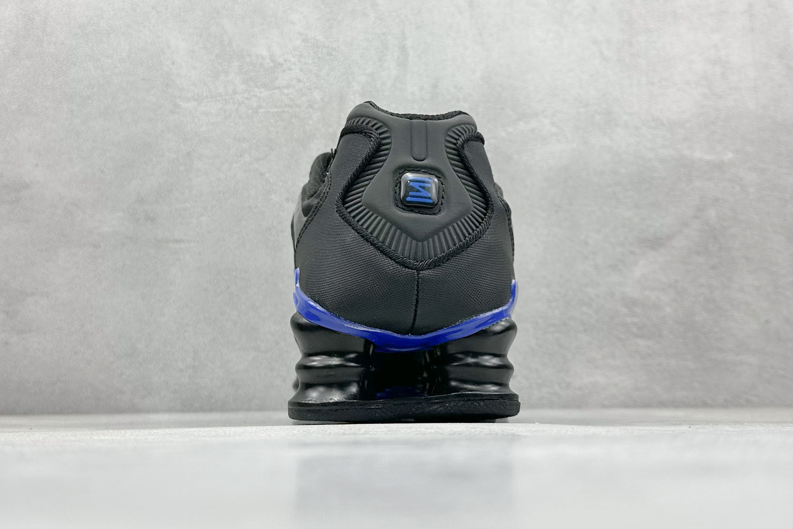 Nike Basic Shoes Gray L-s