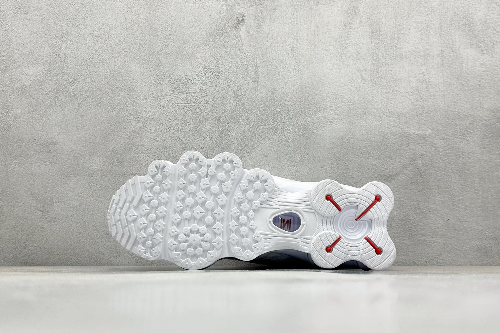 Nike Basic Shoes Gray L-s