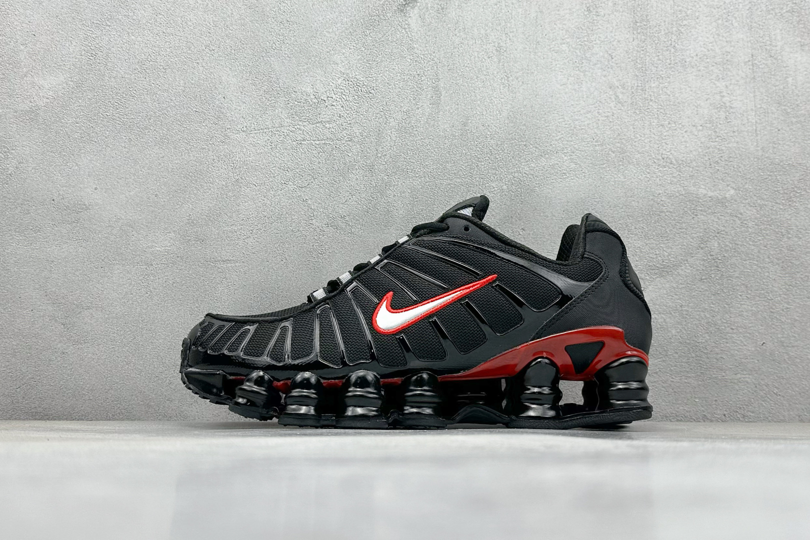 Nike Basic Shoes Gray L-s