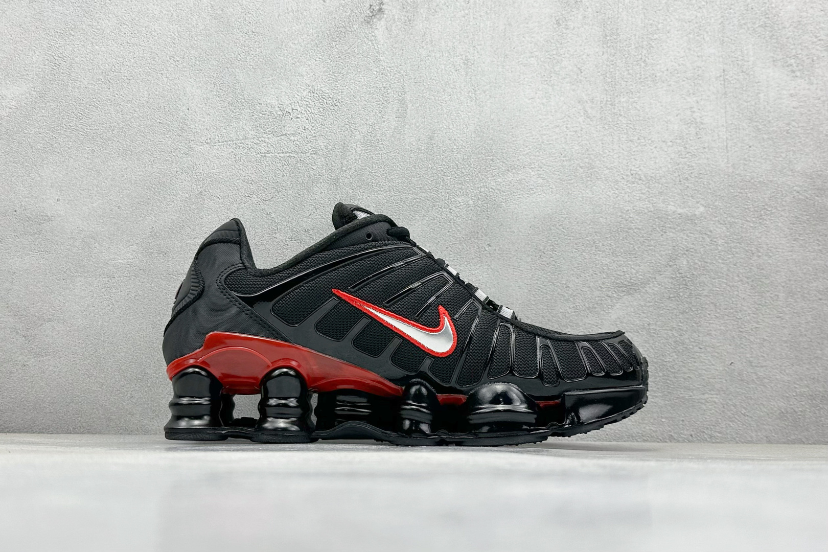 Nike Basic Shoes Gray L-s