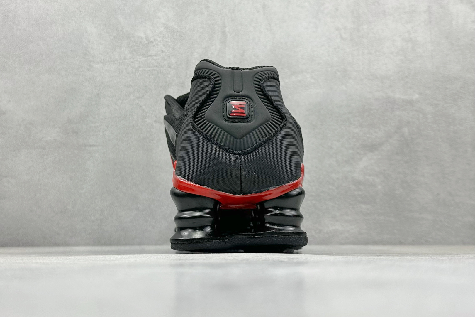 Nike Basic Shoes Gray L-s