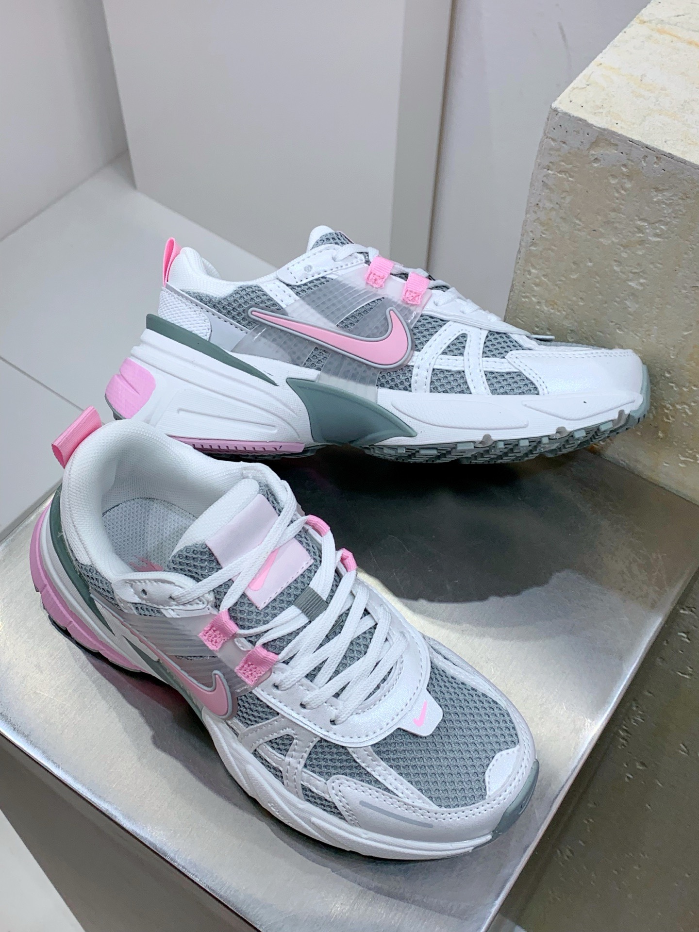 Balenciaga Louis Vuitton Nike Running Shoes Shock Absorbing M-l-s-xl