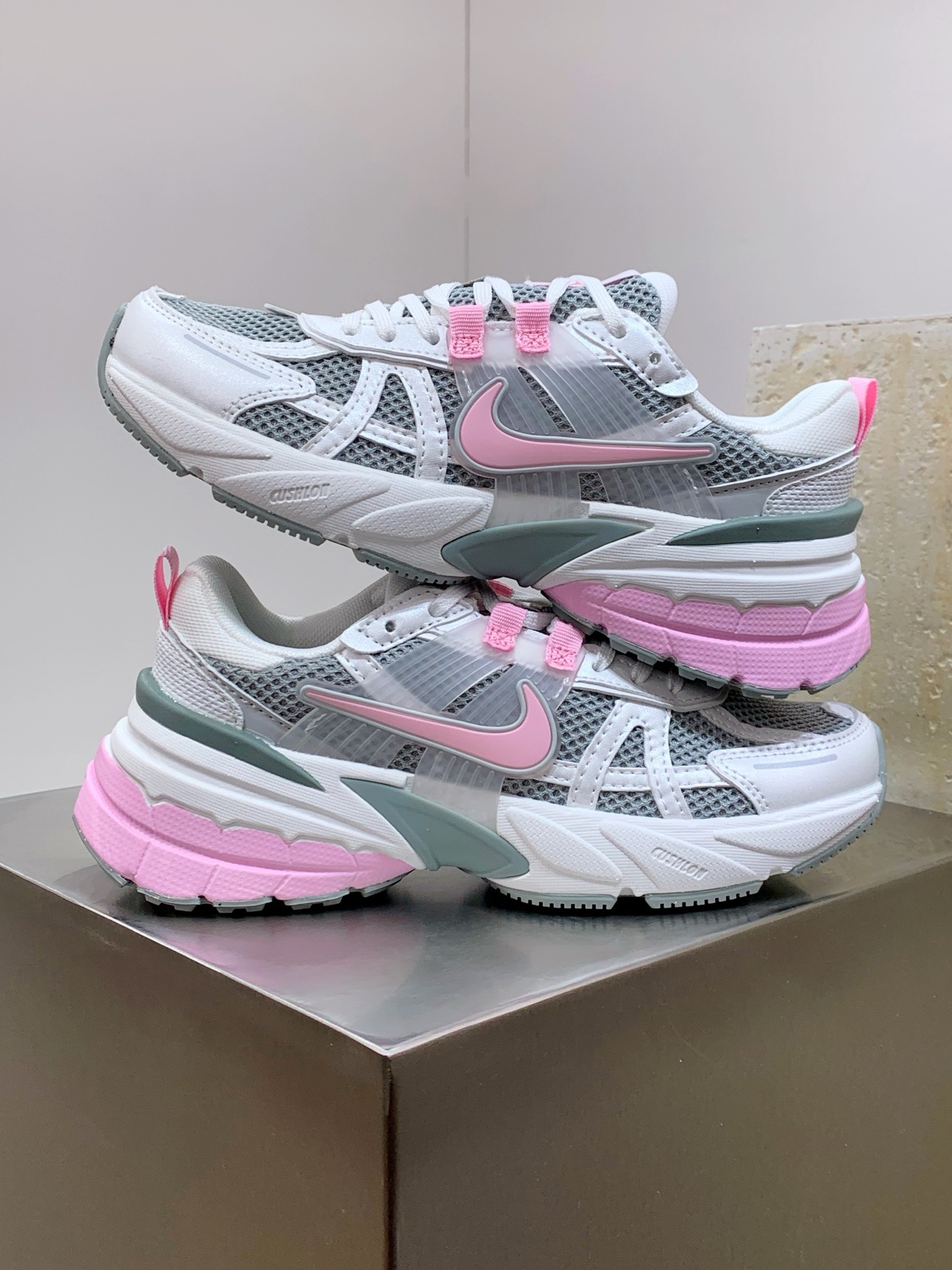 Balenciaga Louis Vuitton Nike Running Shoes Shock Absorbing M-l-s-xl