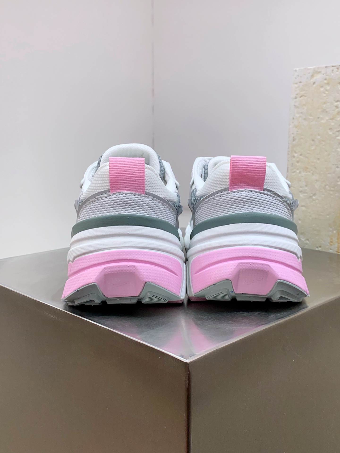 Balenciaga Louis Vuitton Nike Running Shoes Shock Absorbing M-l-s-xl