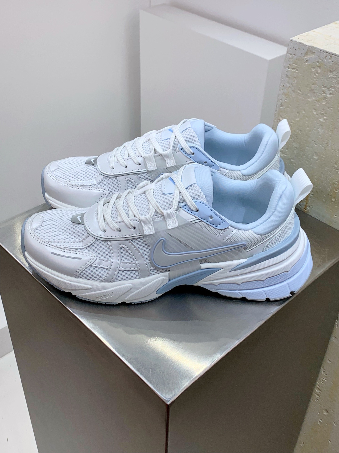 Balenciaga Louis Vuitton Nike Running Shoes Shock Absorbing M-l-s-xl