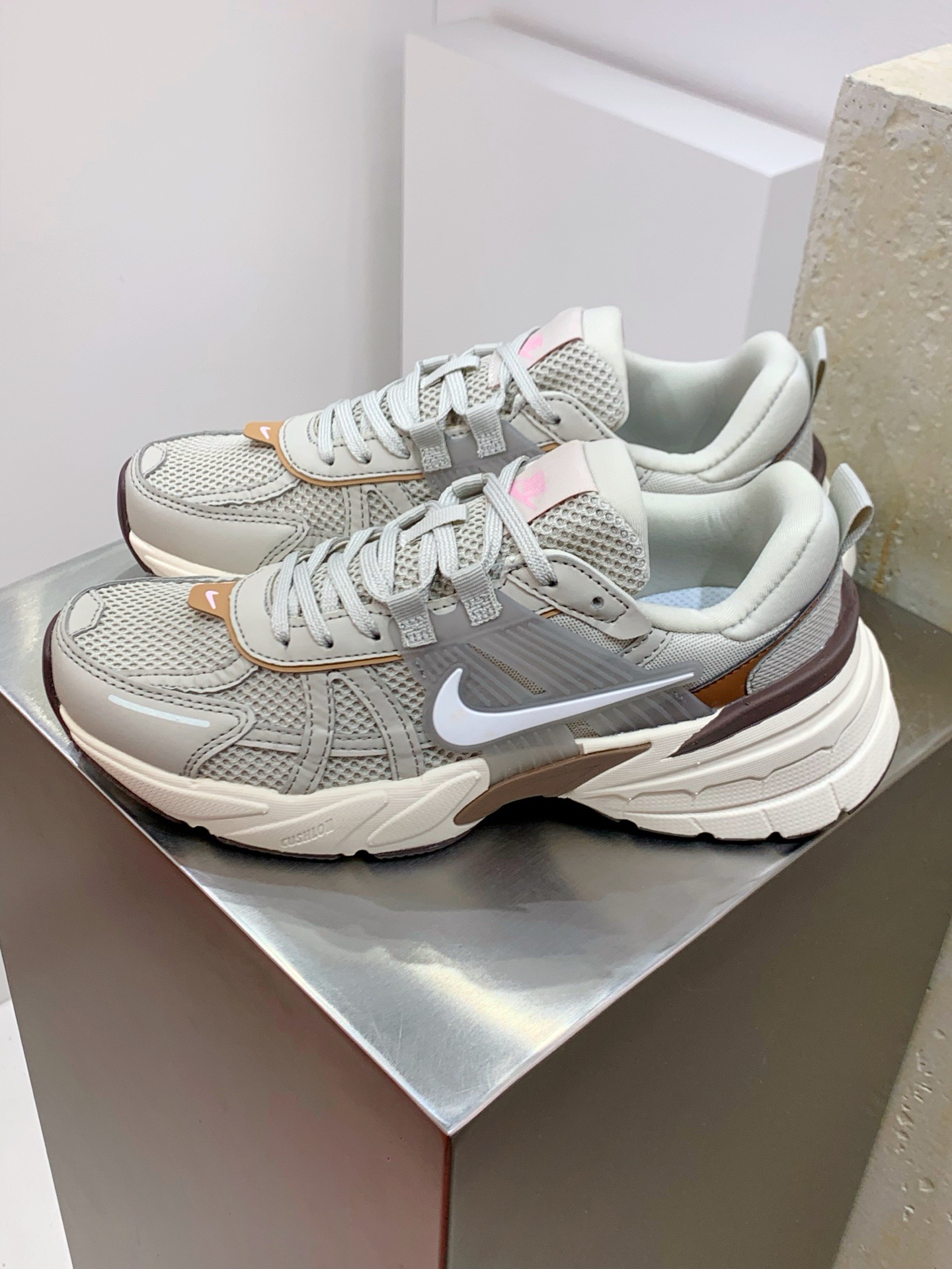 Balenciaga Louis Vuitton Nike Running Shoes Shock Absorbing M-l-s-xl