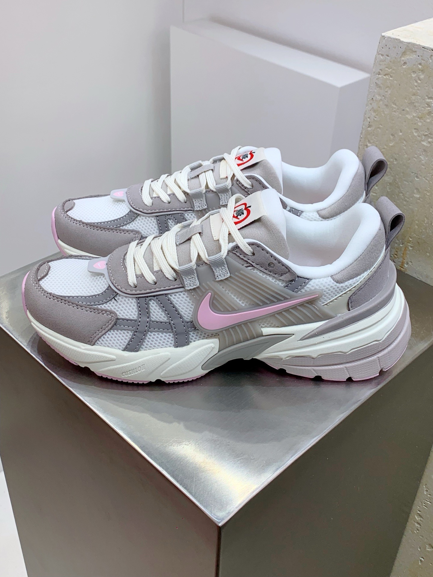 Balenciaga Louis Vuitton Nike Running Shoes Shock Absorbing M-l-s-xl