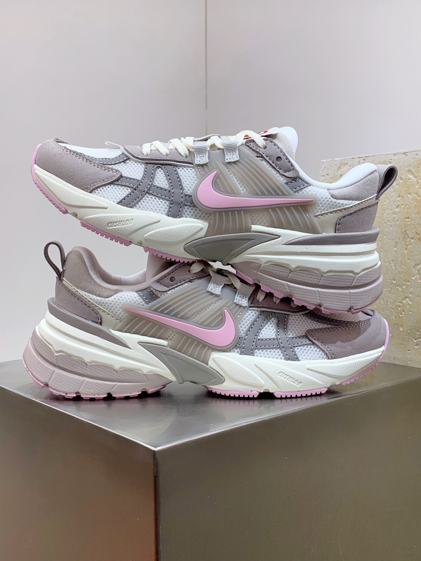 Balenciaga Louis Vuitton Nike Running Shoes Shock Absorbing M-l-s-xl