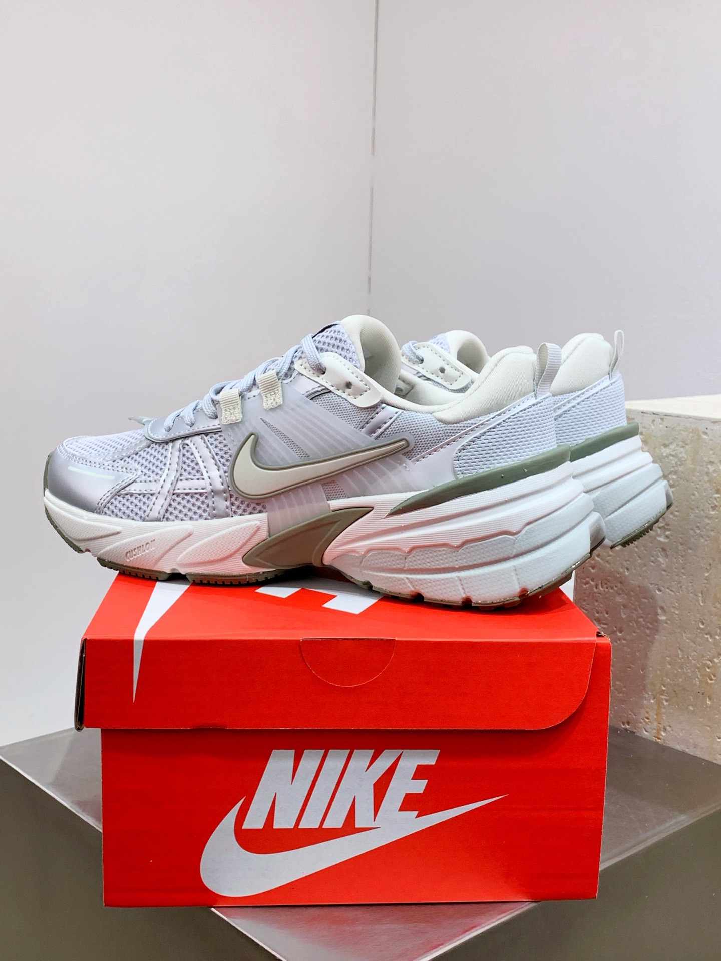 Balenciaga Louis Vuitton Nike Running Shoes Shock Absorbing M-l-s-xl