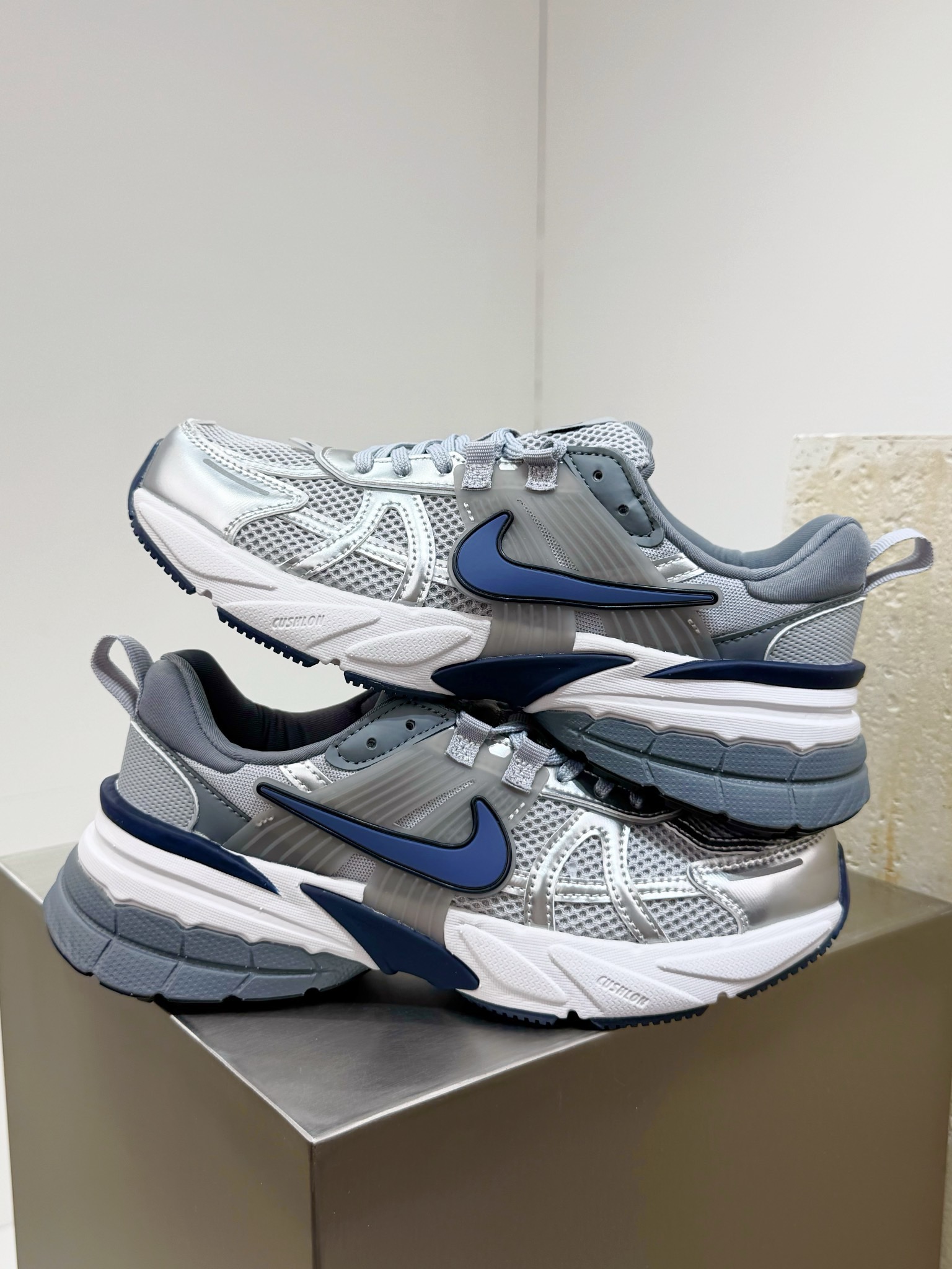 Balenciaga Louis Vuitton Nike Running Shoes Shock Absorbing M-l-s-xl