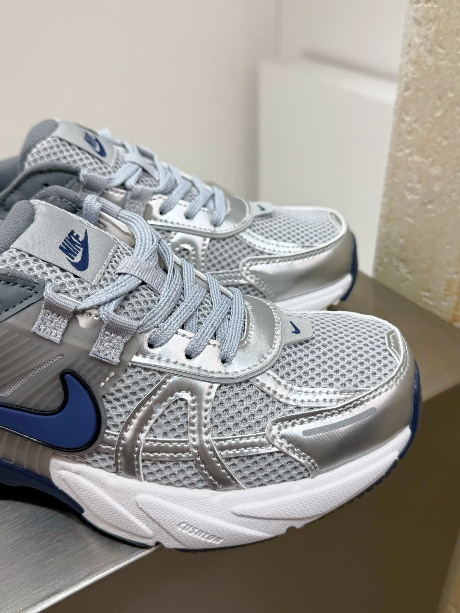 Balenciaga Louis Vuitton Nike Running Shoes Shock Absorbing M-l-s-xl