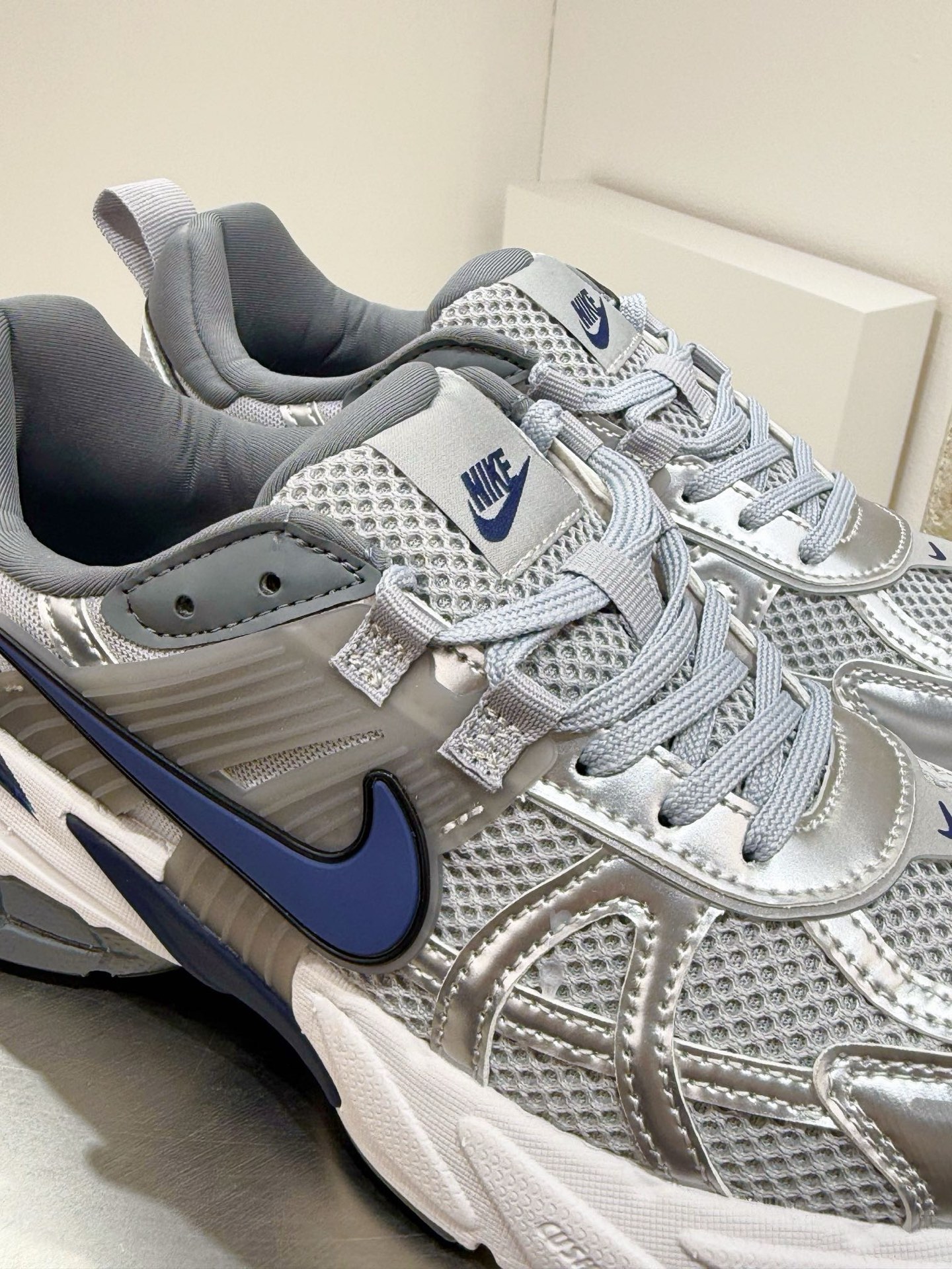 Balenciaga Louis Vuitton Nike Running Shoes Shock Absorbing M-l-s-xl