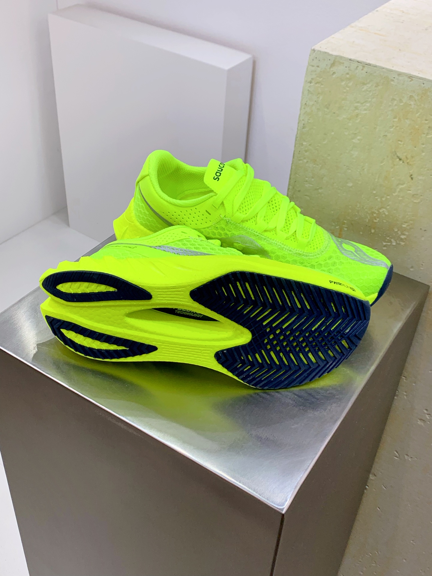 Running Shoes Mesh Shock Absorbing M-l-s