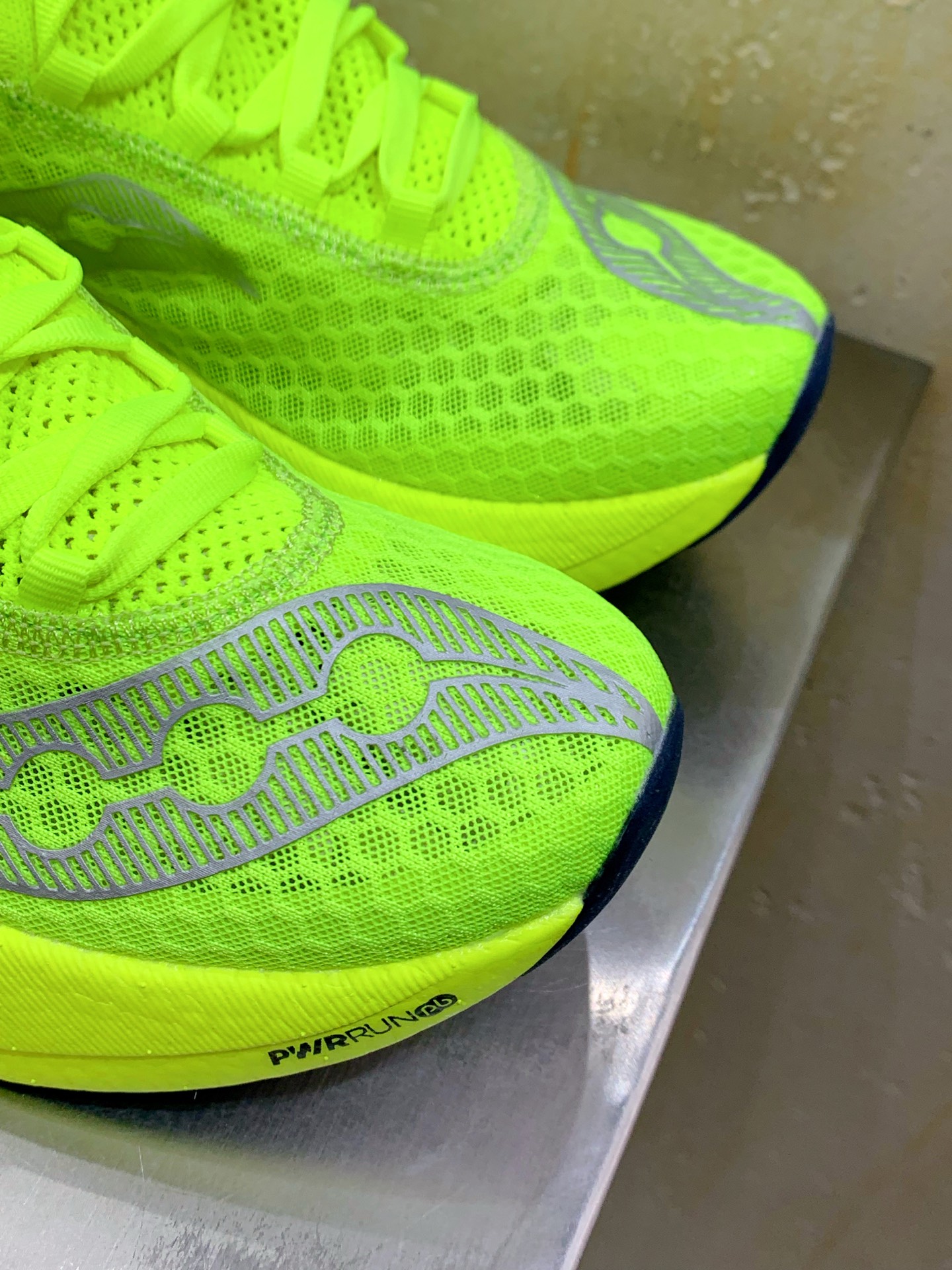 Running Shoes Mesh Shock Absorbing M-l-s