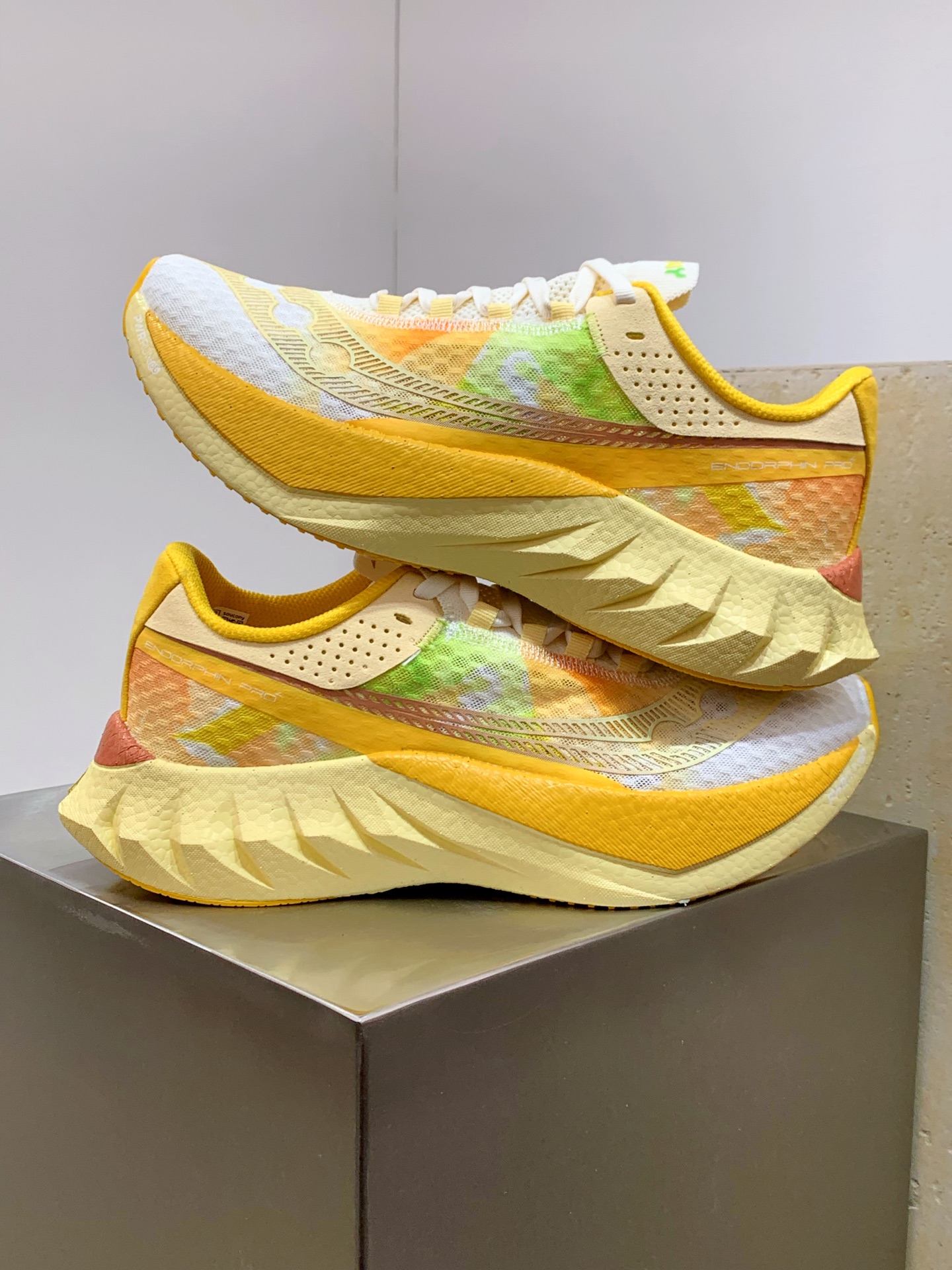 Running Shoes Mesh Shock Absorbing M-l-s