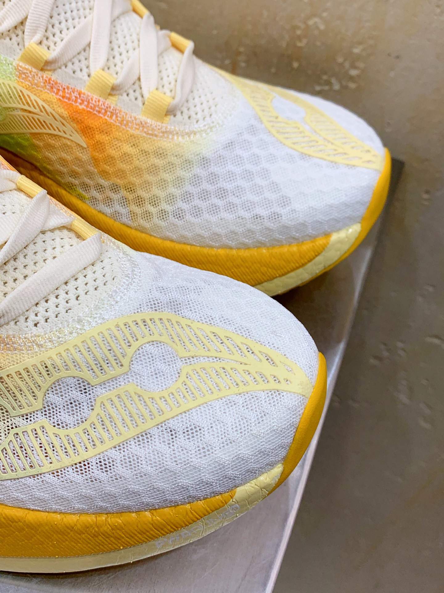 Running Shoes Mesh Shock Absorbing M-l-s