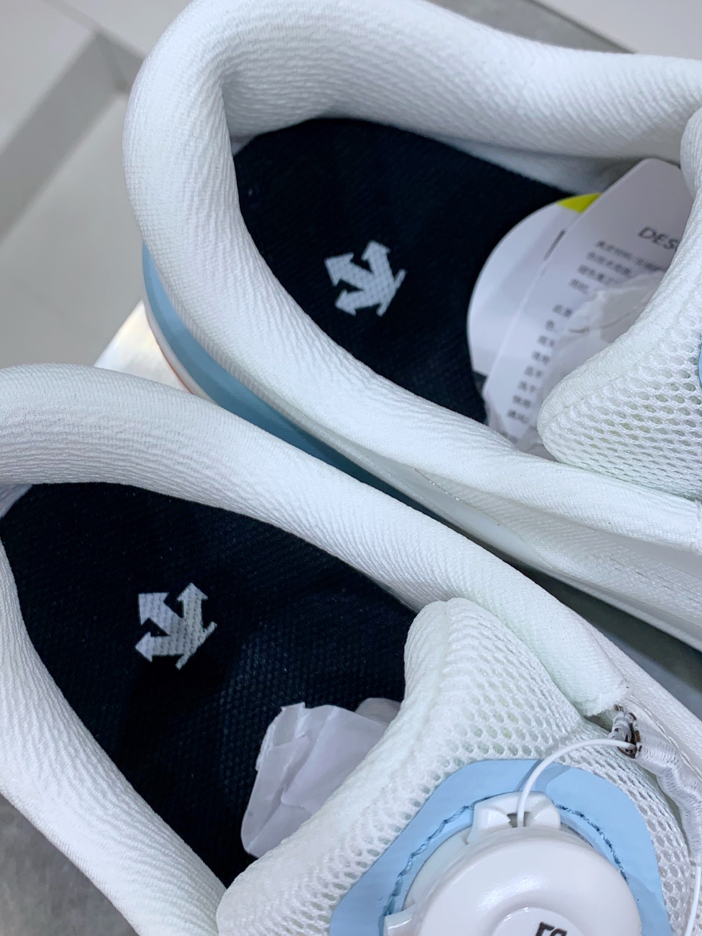 Descente Female Basic Shoes L-s