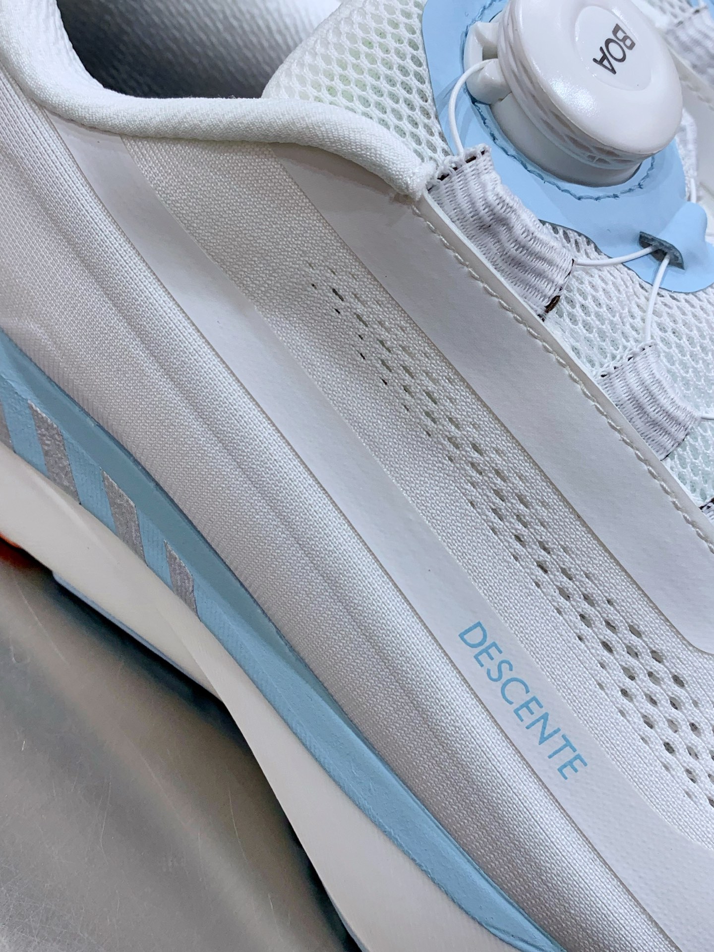 Descente Female Basic Shoes L-s