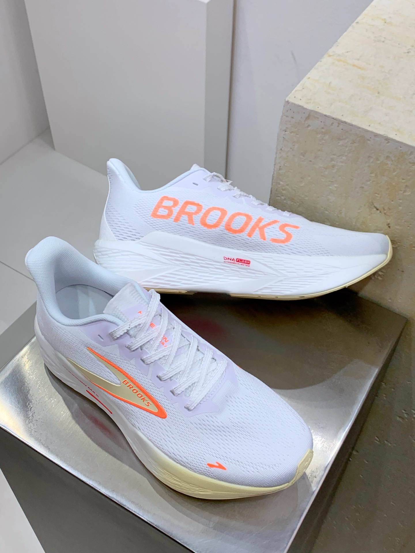 Brooks Running Shoes Breathable M-l-s