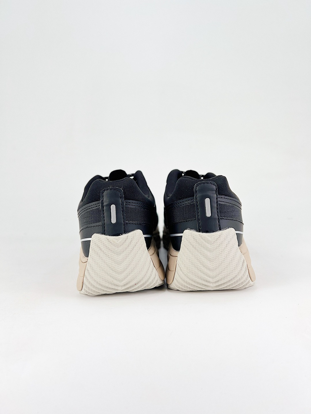 Descente Female Sneakers S