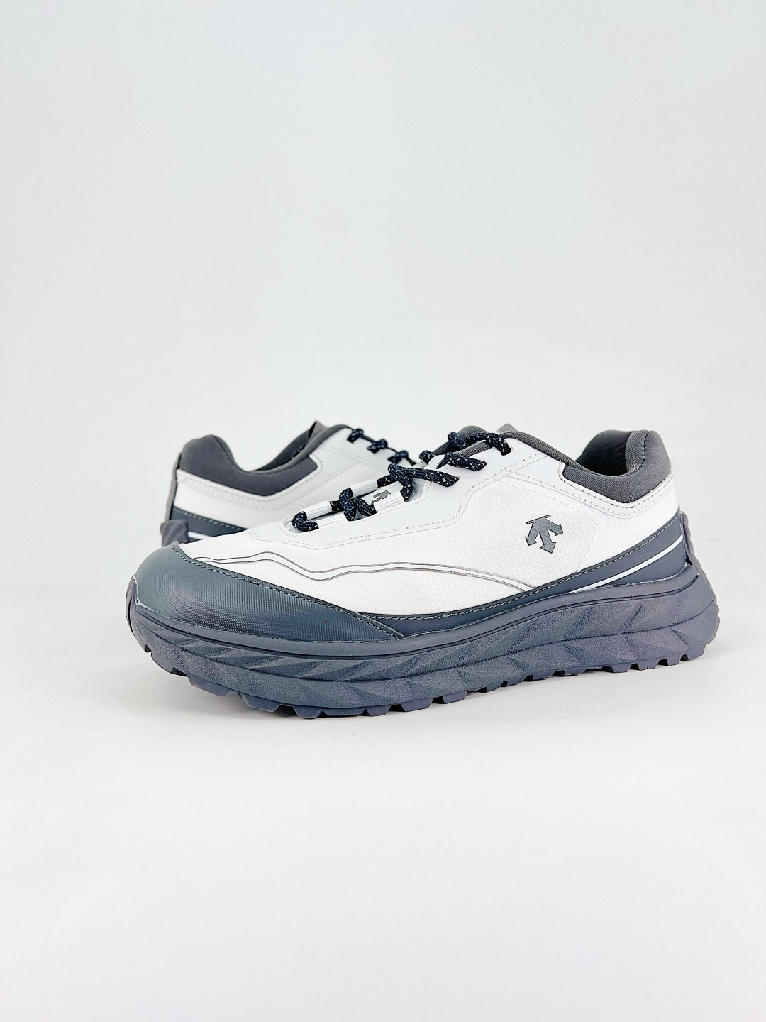Descente Female Sneakers S
