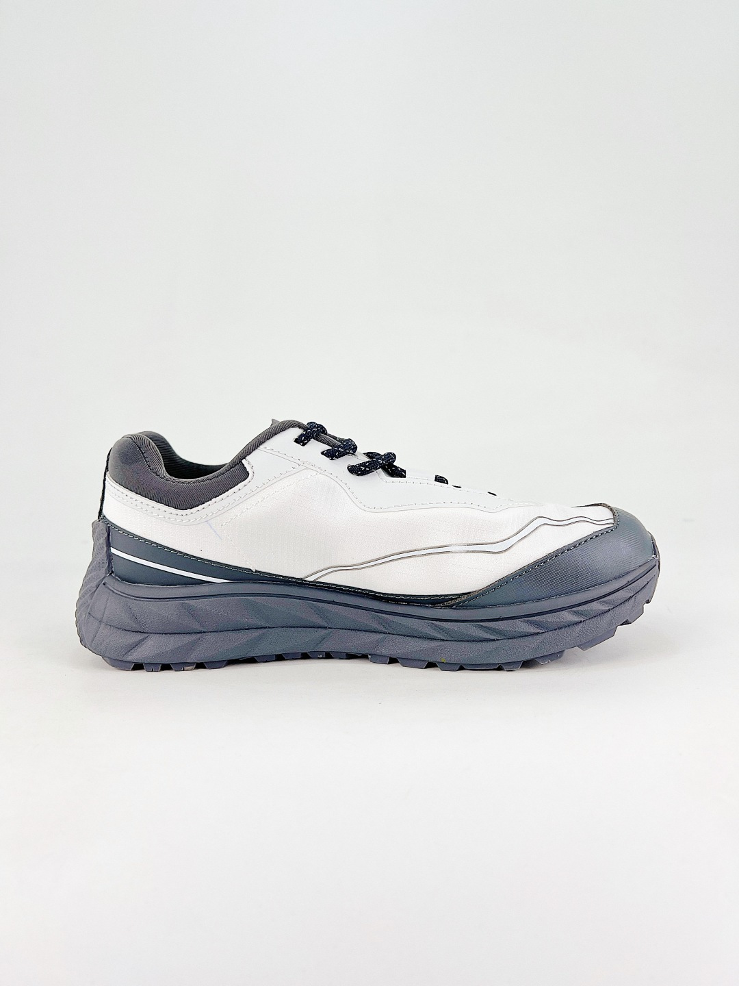 Descente Female Sneakers S