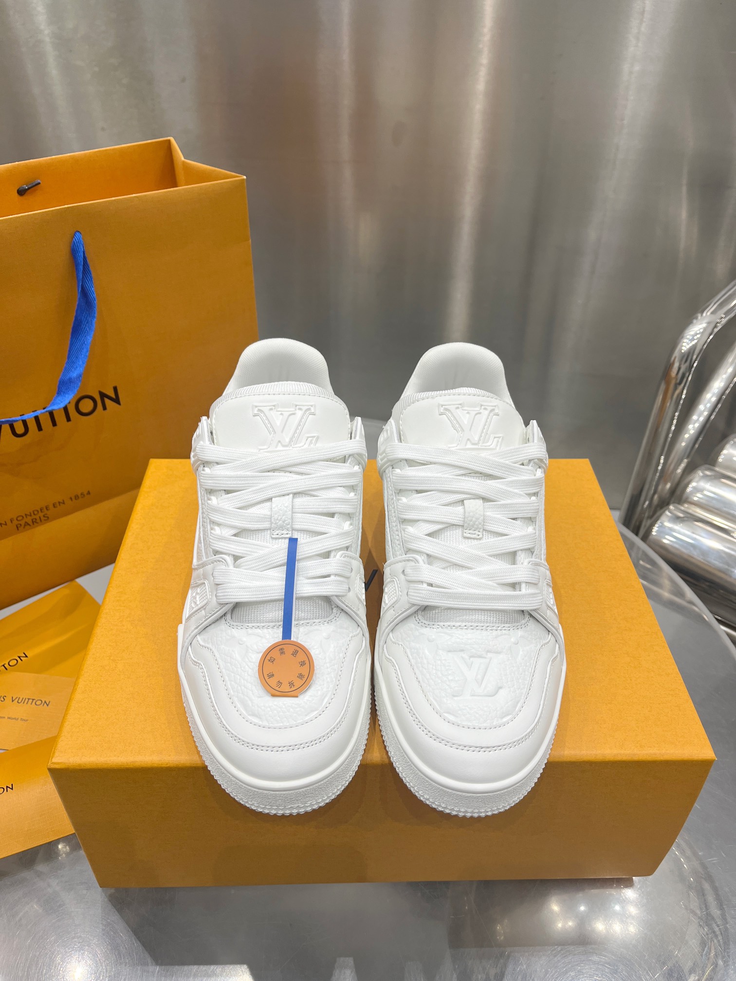 Louis Vuitton Male Basic Shoes L