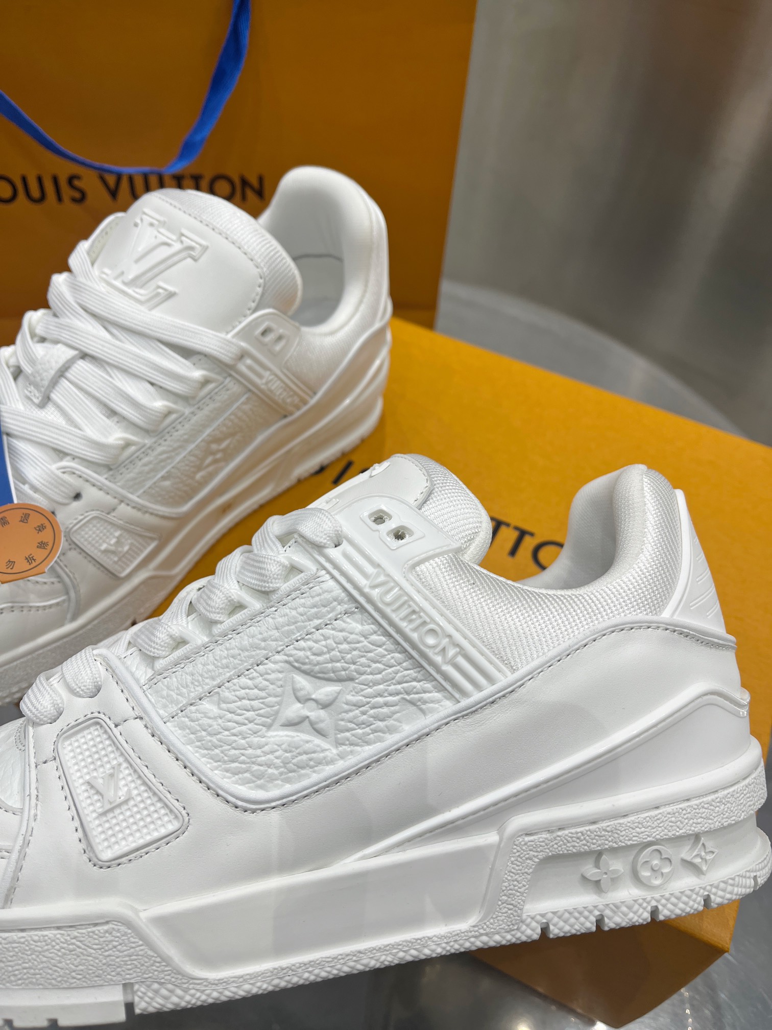 Louis Vuitton Male Basic Shoes L