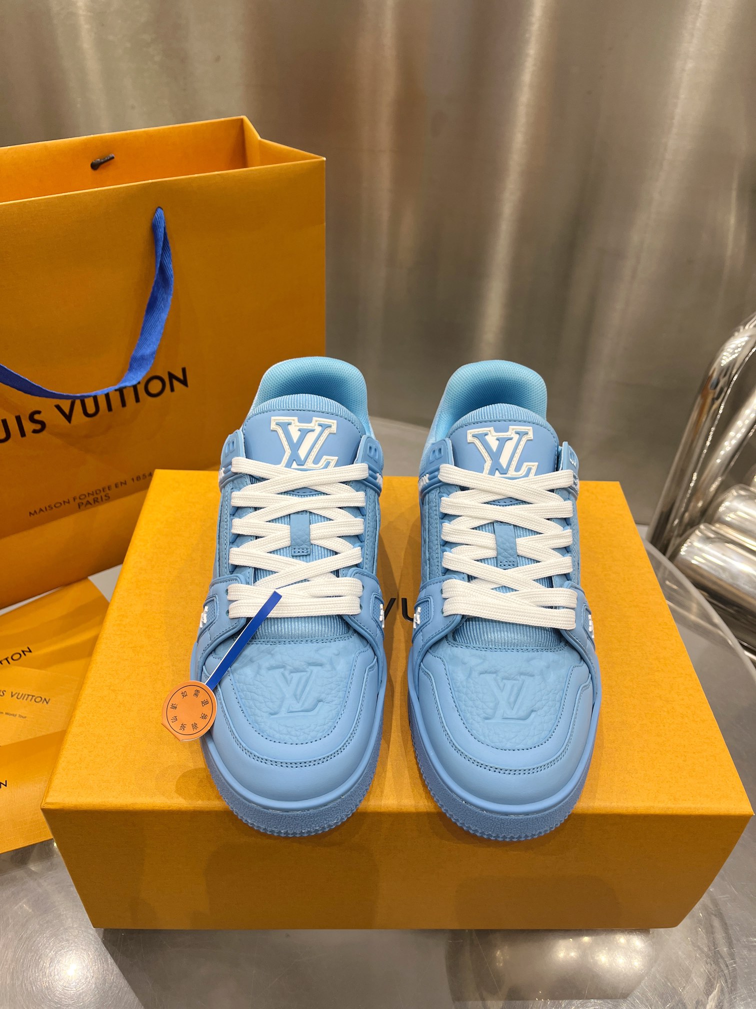 Louis Vuitton Male Basic Shoes L