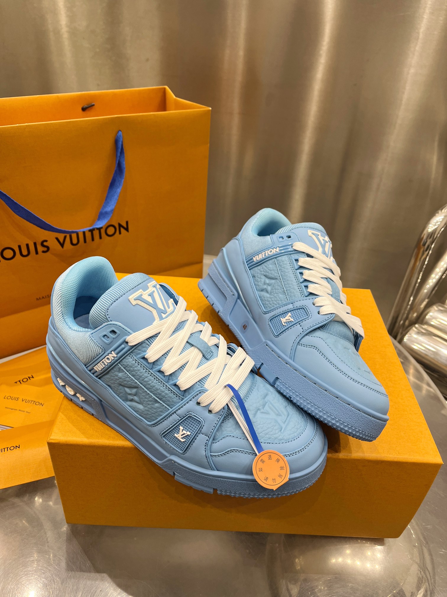 Louis Vuitton Male Basic Shoes L